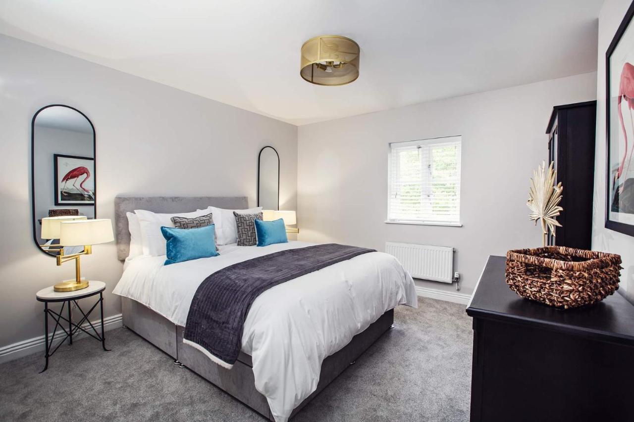 Beautiful 4-Bed Home, Hot Tub & Stunning Views - Abergavenny Exterior foto